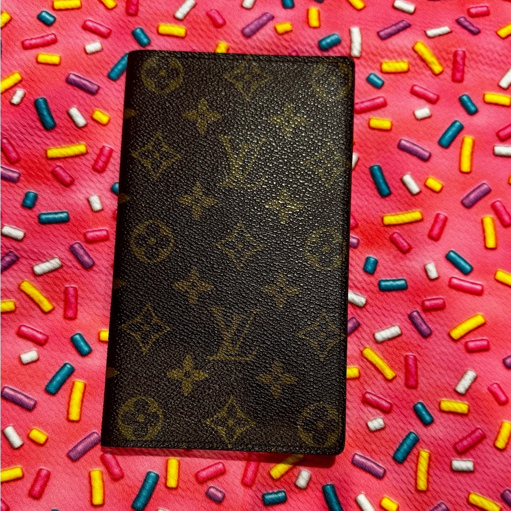 Louis Vuitton Brown Monogram Card Holder